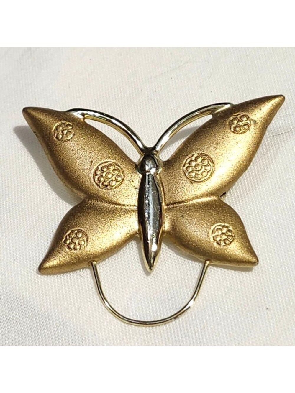 Vintage Gold & Silver Tone Butterfly Pin With Floral Detailing - Elegant Brooch